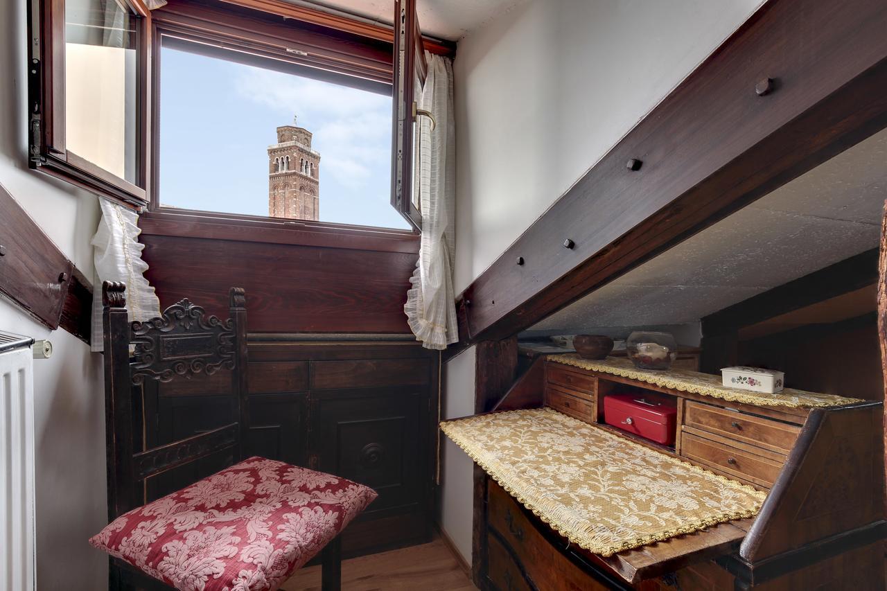Ca' Badoer Attic Apartment Veneţia Exterior foto